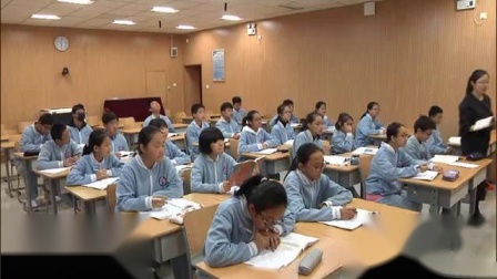 部编版初中语文八上《昆明的雨》北京龙希贤